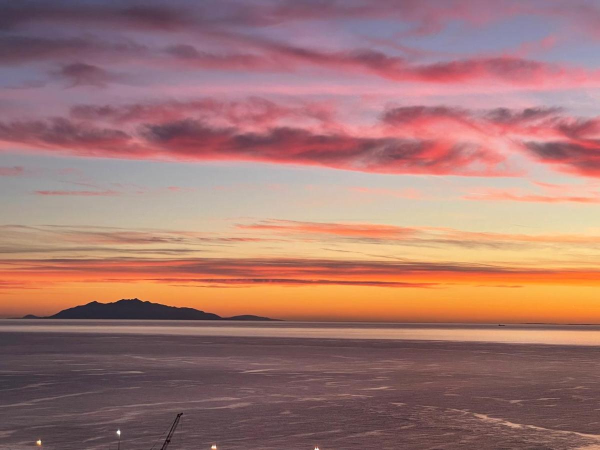F3 Gd Standing 87 M2 Extraordinaire Vue Mer Pano บาสเตีย ภายนอก รูปภาพ